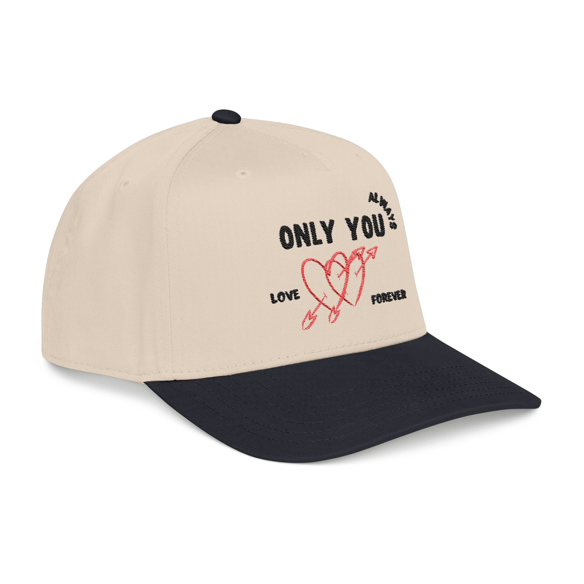 Unisex romantic baseball cap with heart embroidery for lovers